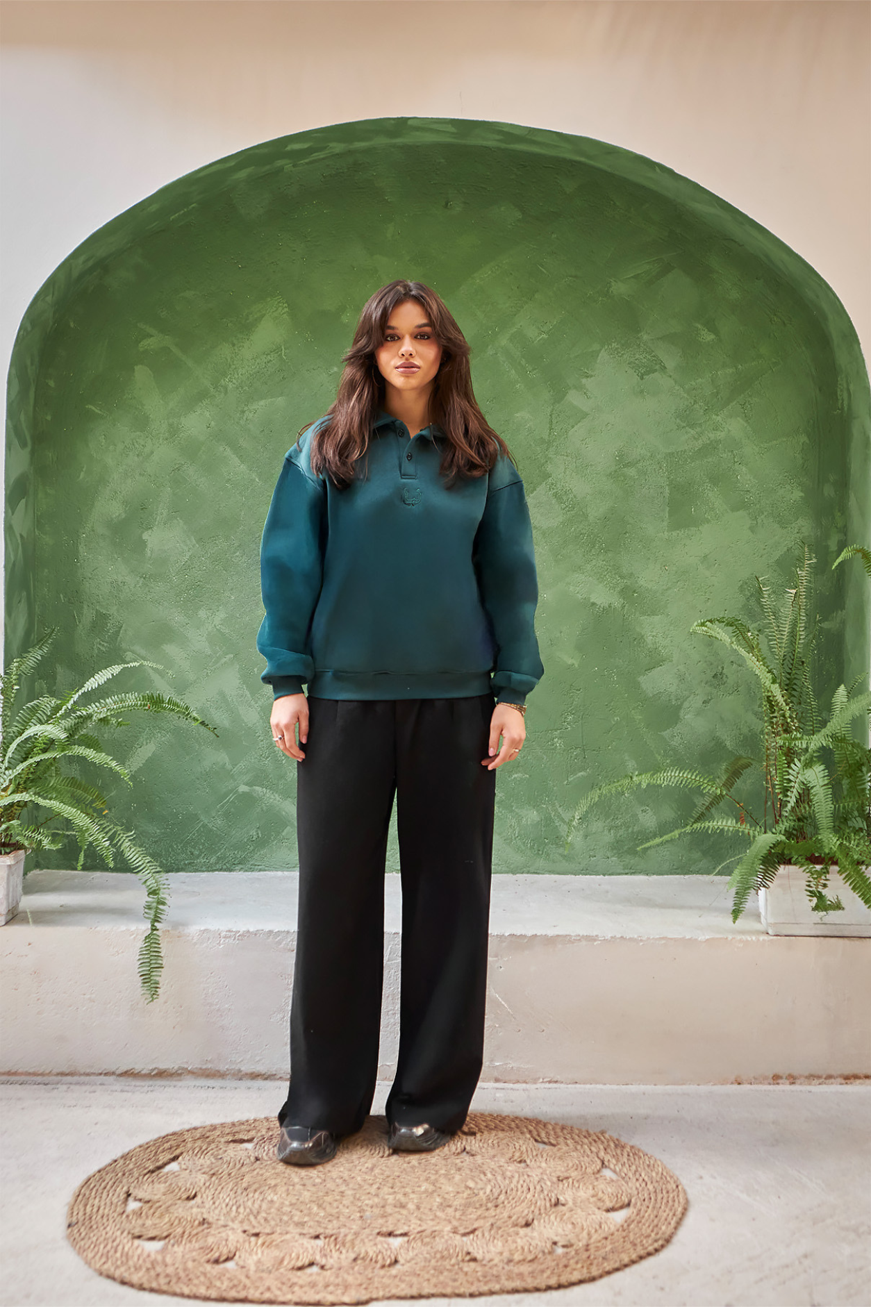 Leil Buttoned Sweatshirt in Deep Teal